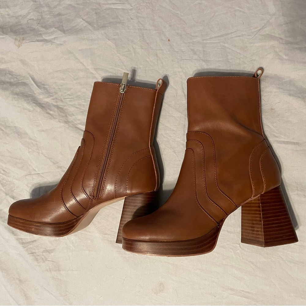 Platform Chunky Boots - Steve Madden - Cognac Brown - 60s 70s - size 8